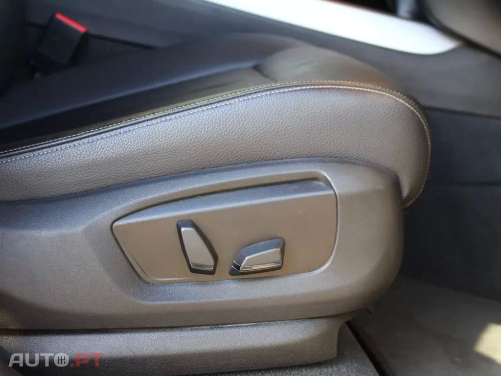 BMW X5 25 d sDrive Comfort 7L