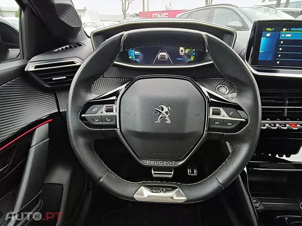 Peugeot E-208 50 kWh GT Pack