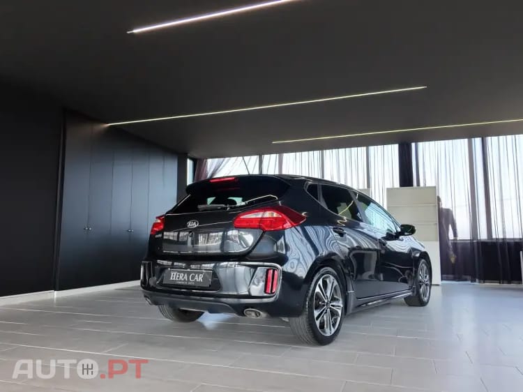 Kia Ceed 1.6 CRDi GT Line