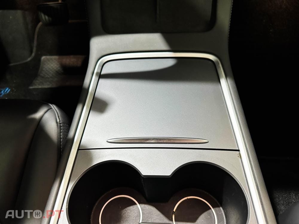 Tesla Model 3 Long Range AWD Dual Motor