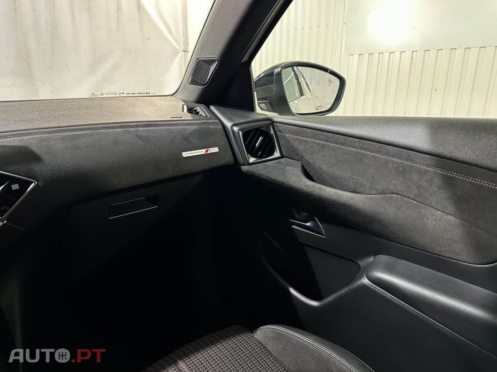 DS DS3 Crossback E-TENSE PERFORMANCE LINE