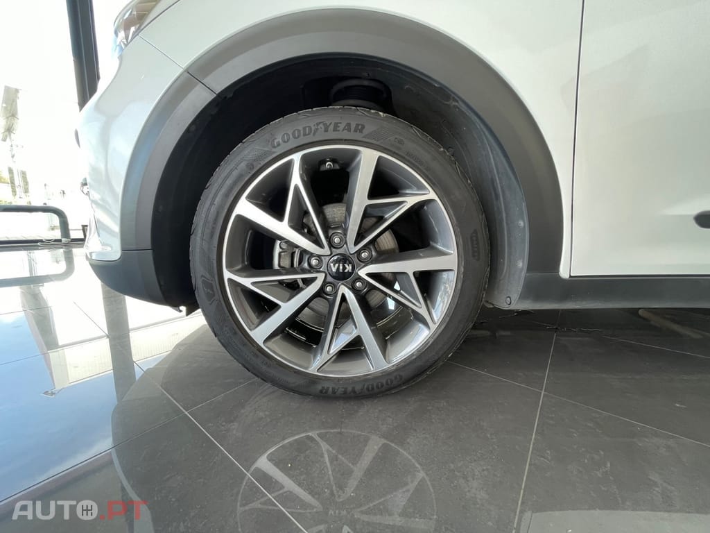 Kia Niro 1.6 GDi HEV Drive