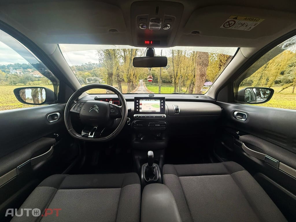 Citroen C4 Cactus 1.2 PureTech Shine