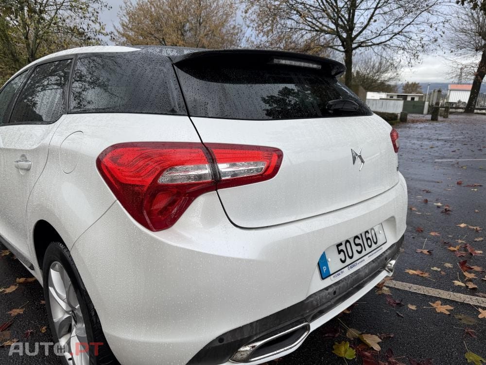 DS DS5 5 1.6 BlueHDi So Chic EAT6