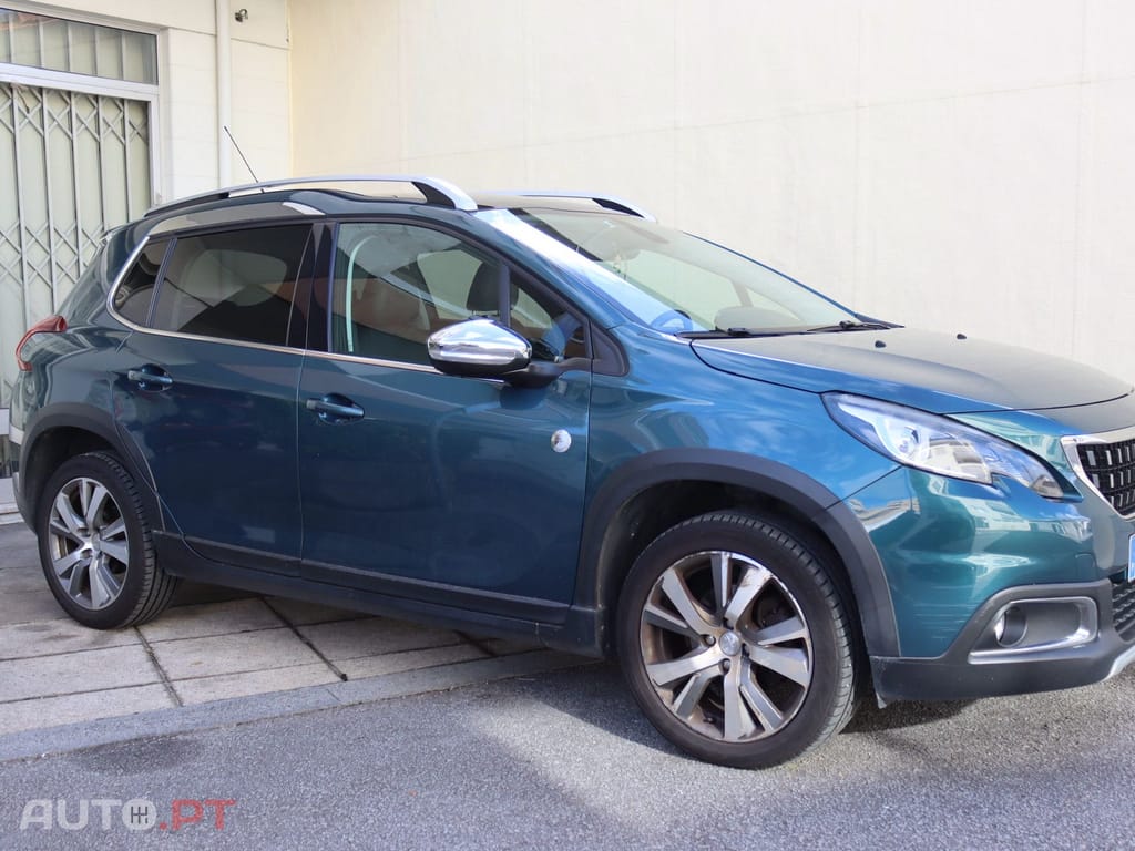 Peugeot 2008 EAT6 PureTche automático