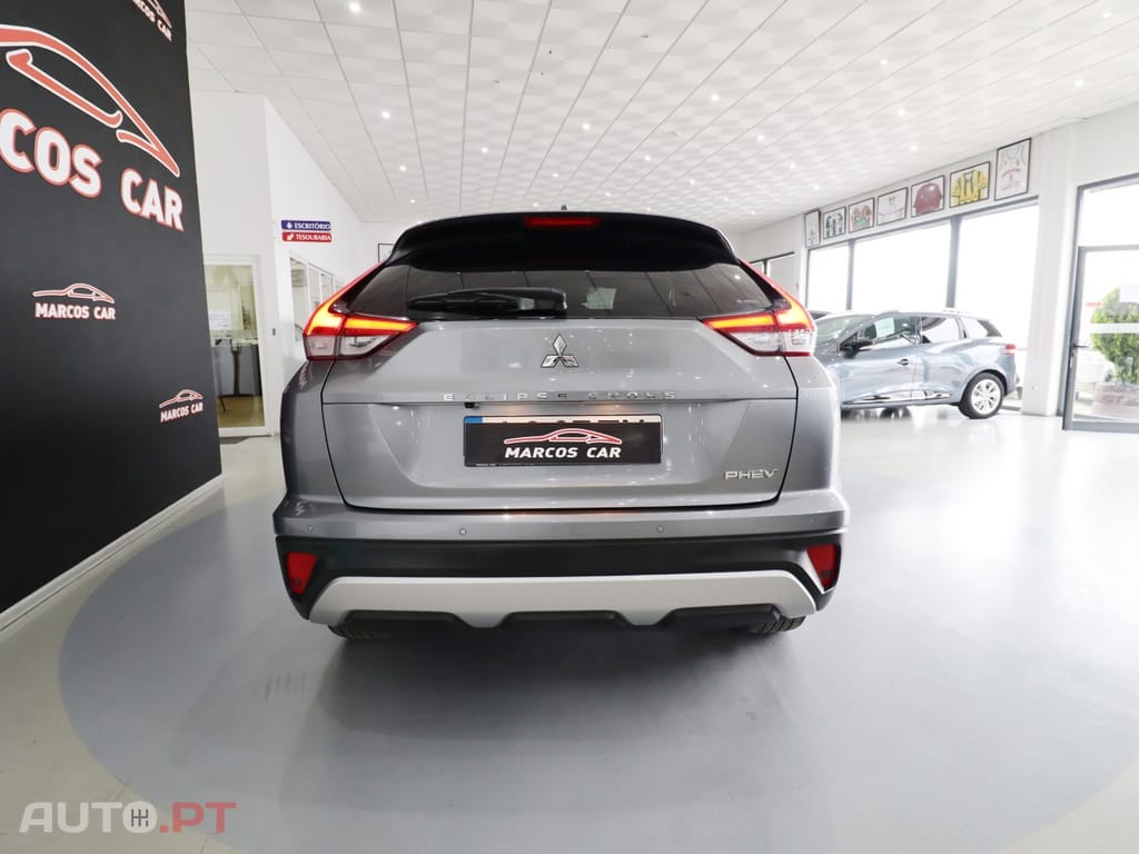 Mitsubishi Eclipse Cross 2.4 PHEV eMotion