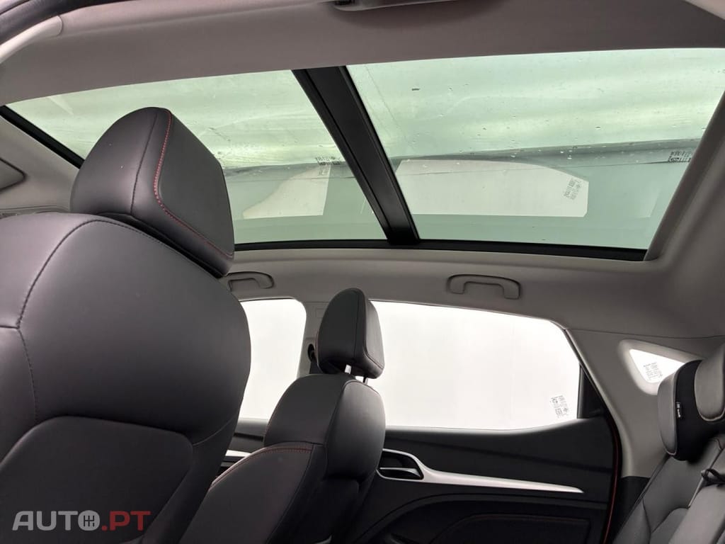 MG ZS 72.6 kWh Luxury
