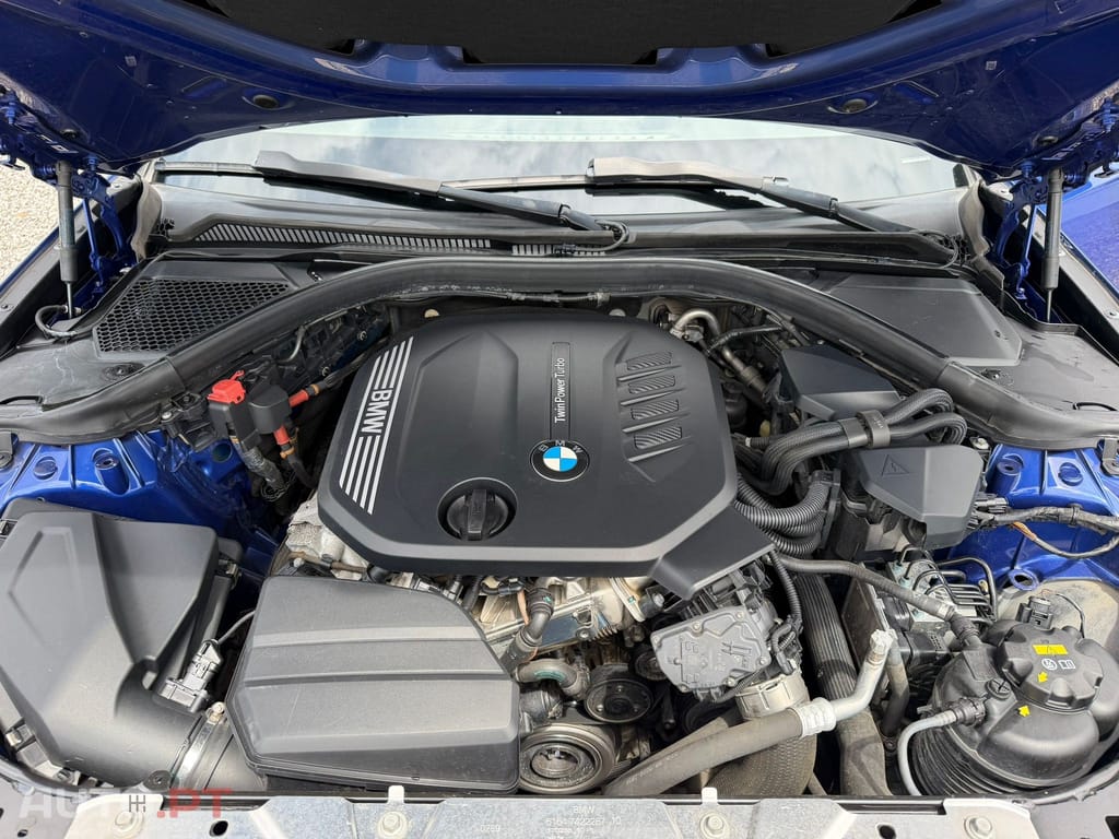 BMW 320 d Pack M Shadow Auto