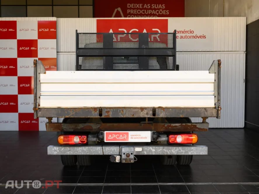 Mitsubishi Canter 3C13 c/ bascula