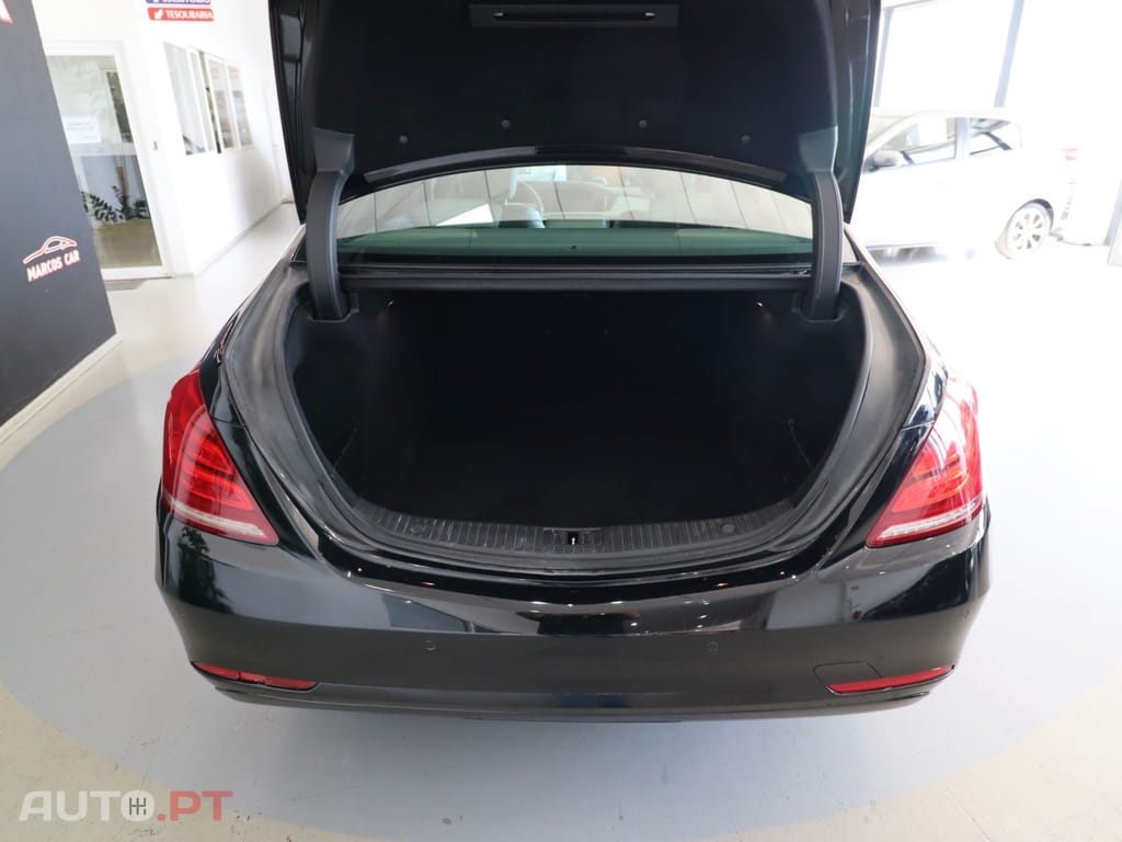 Mercedes-Benz S 300 BlueTEC Hybrid