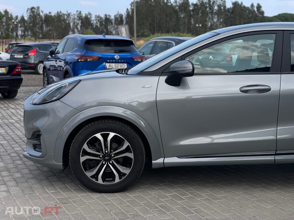 Ford Puma 1.0 EcoBoost MHEV ST-Line