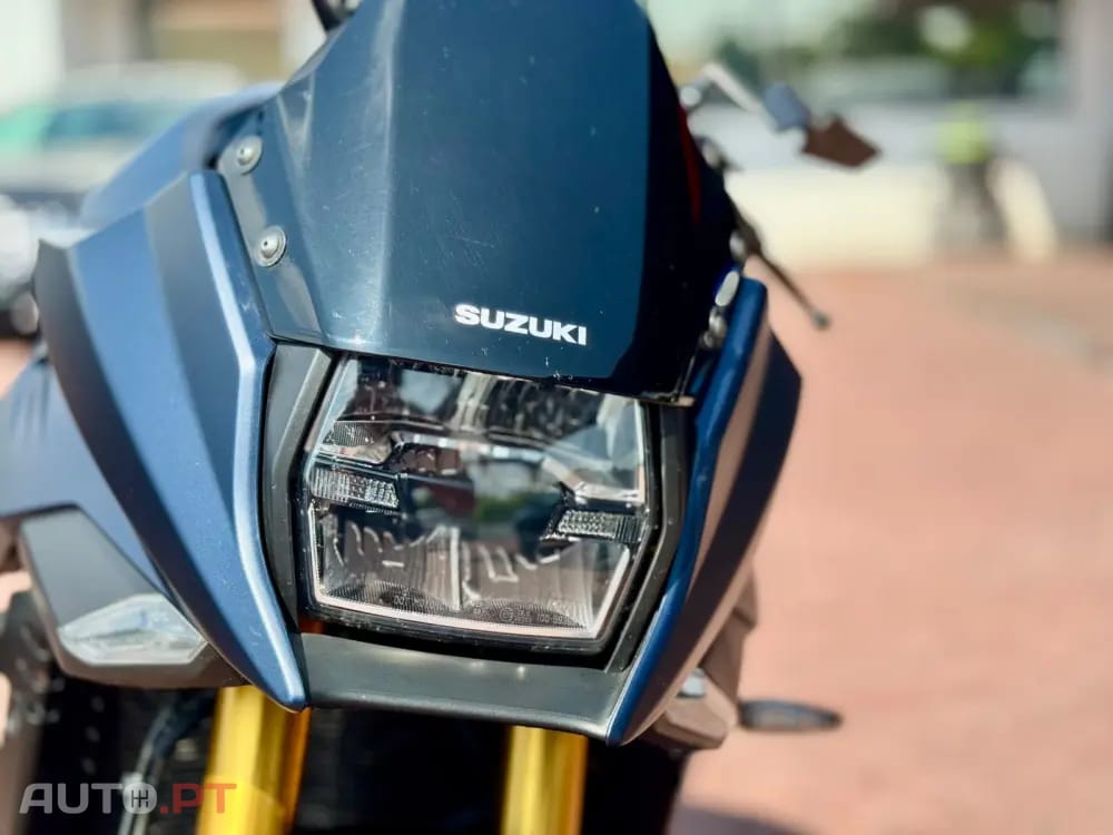 Suzuki Katana Katana neo-retro de alta performance