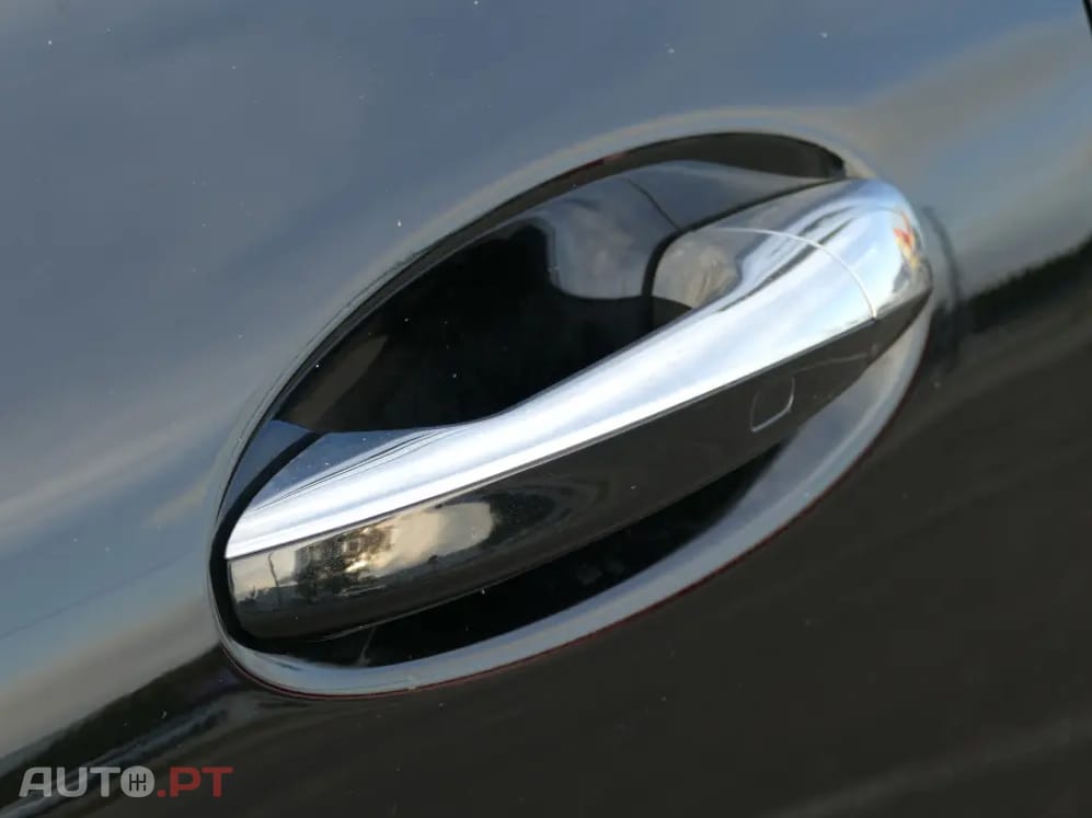 Mercedes-Benz CLA 250 e Shooting Brake AMG Line