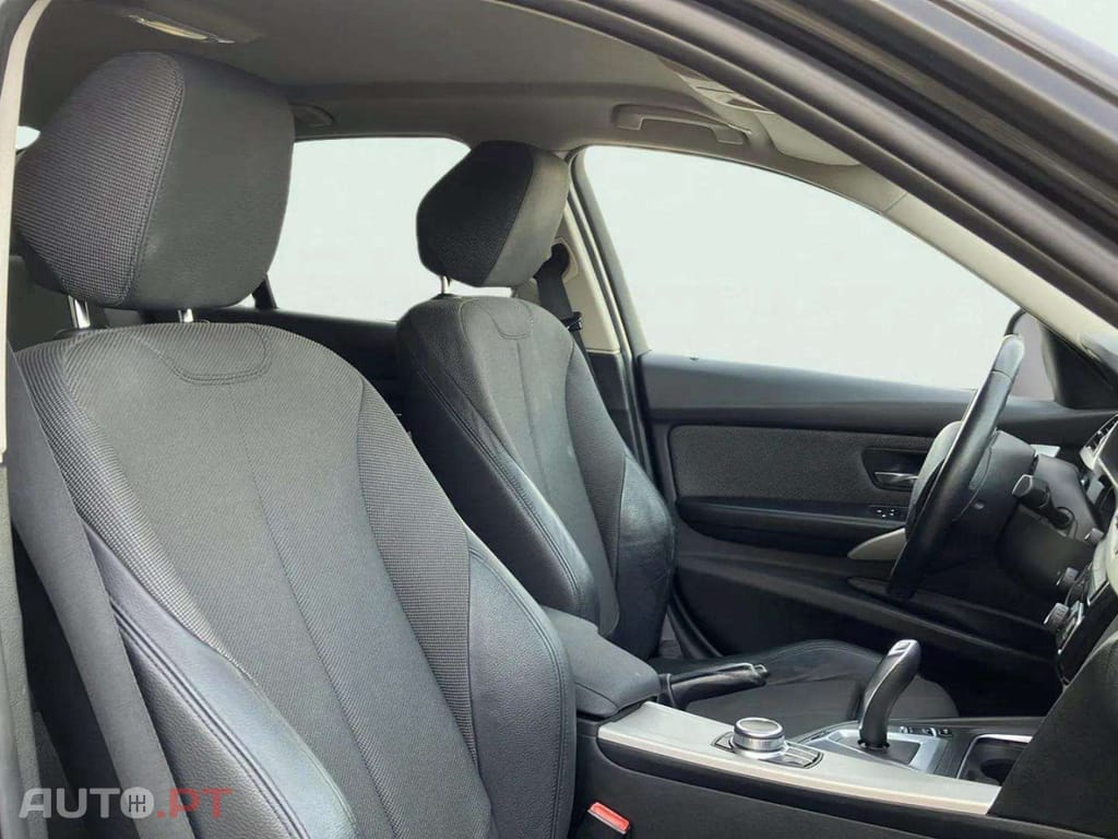 BMW 330 e iPerformance