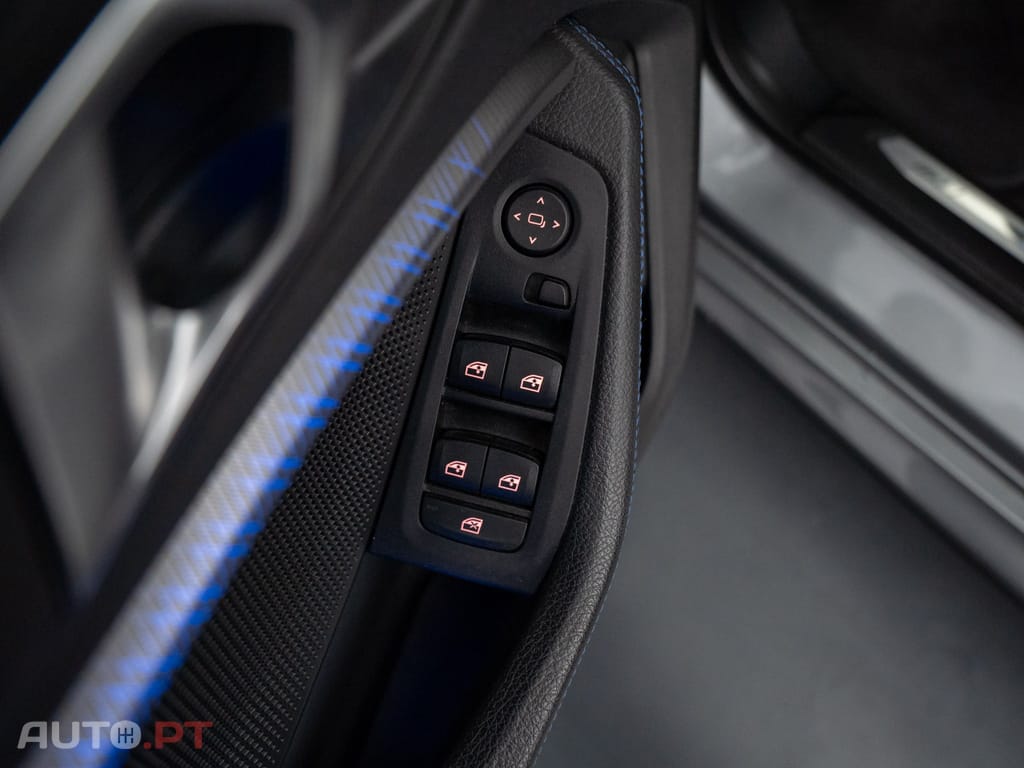 BMW 216 d Pack Desportivo M