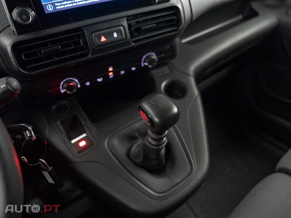 Peugeot Partner 1.5 BlueHDi Premium Standard