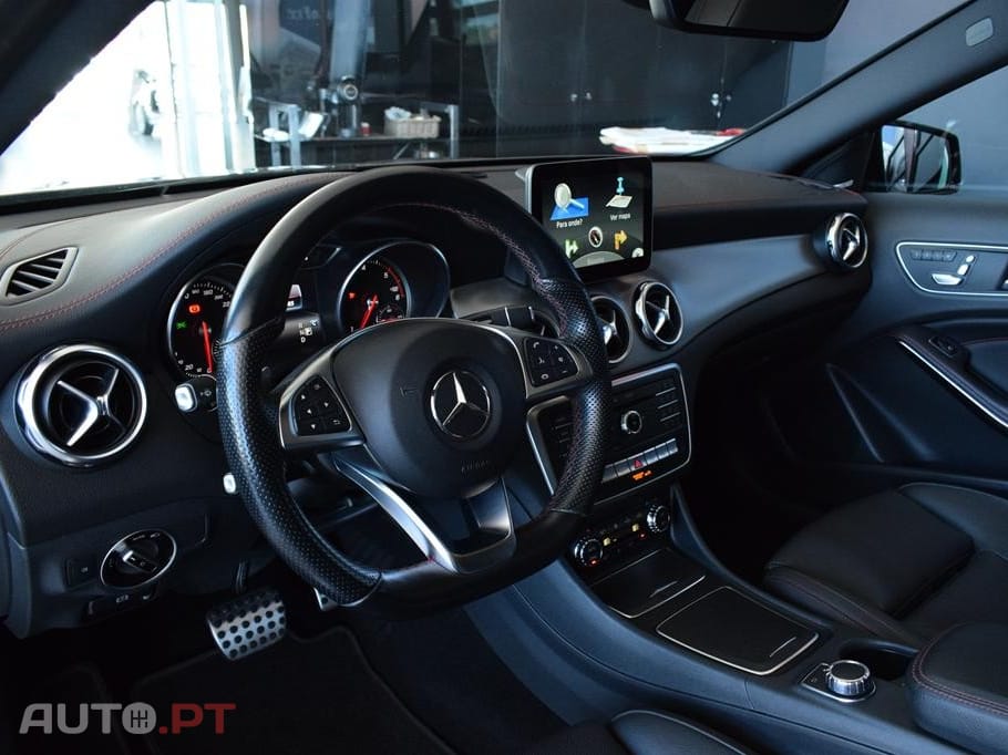 Mercedes-Benz GLA 220 d AMG Line