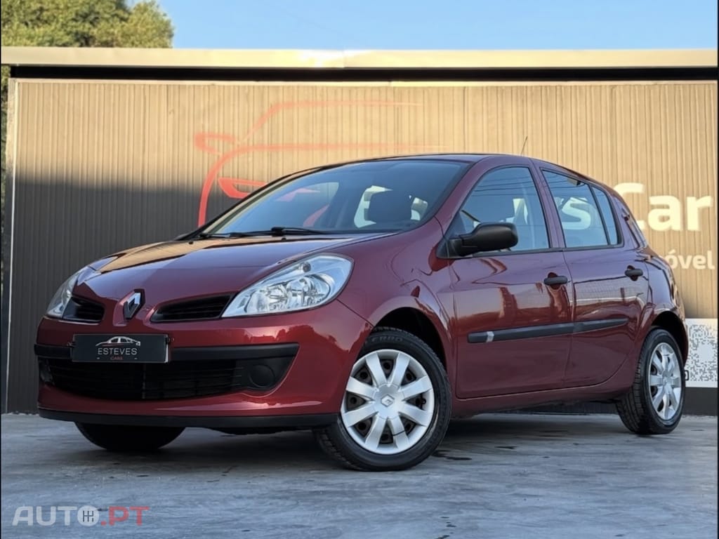 Renault Clio 1.2 16V Confort Authentique
