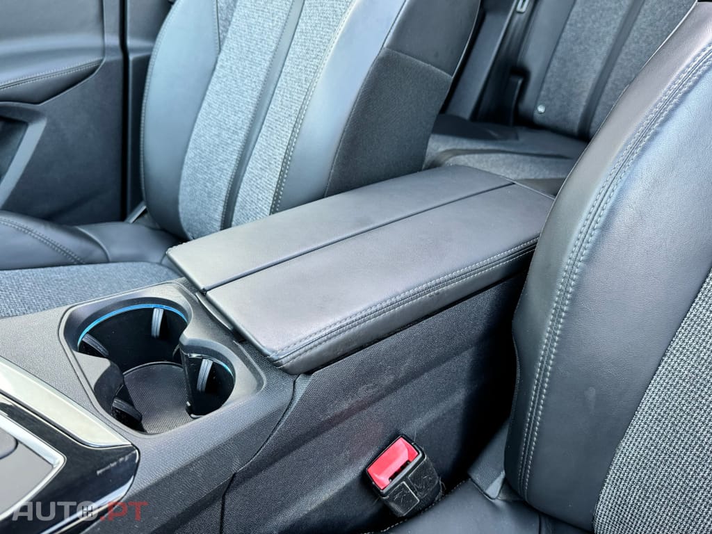Peugeot 3008 1.6 BlueHDi Allure