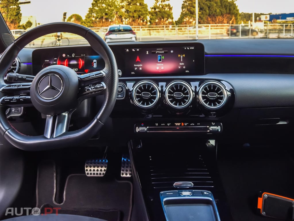 Mercedes-Benz A 200 AMG Line Aut.