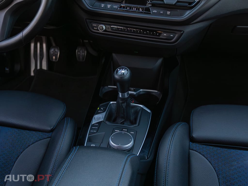 BMW 116 d Pack Desportivo M