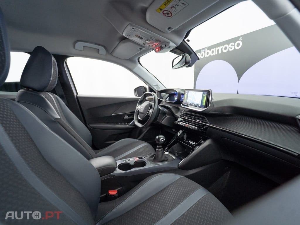 Peugeot 2008 1.2 PureTech Allure