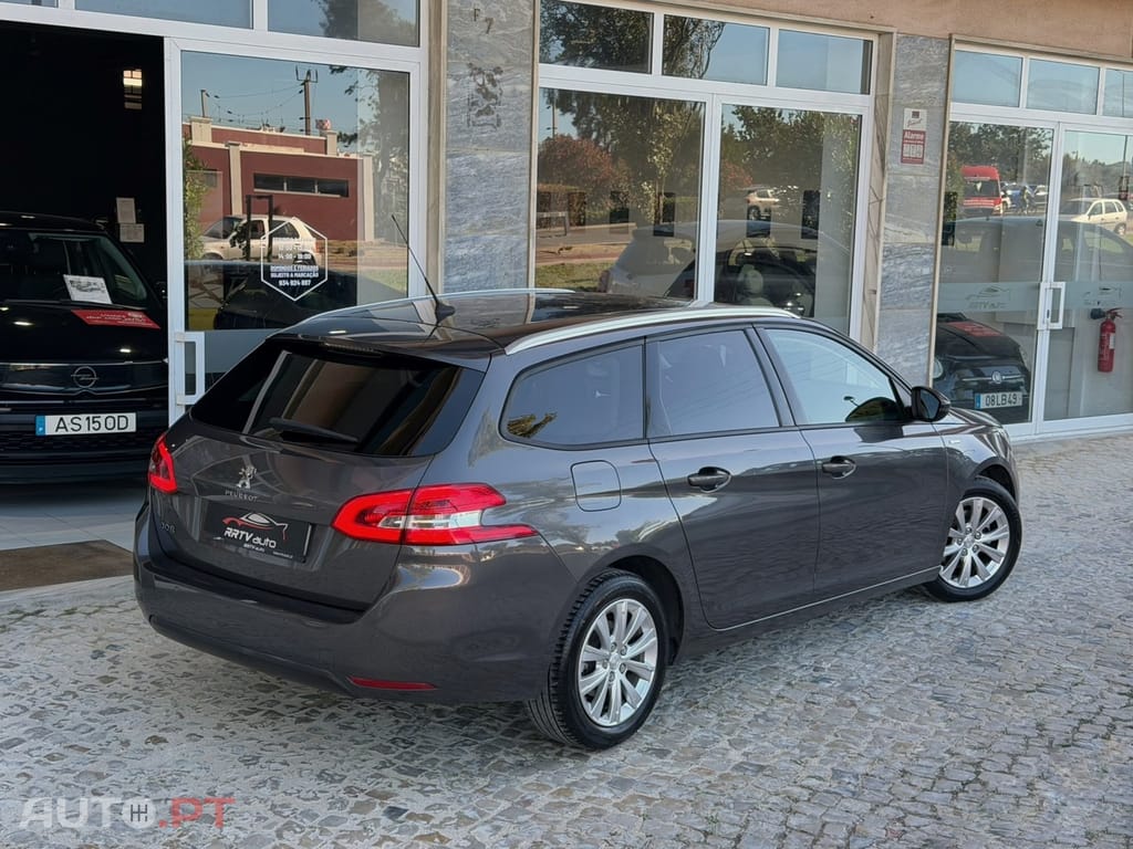 Peugeot 308 SW 1.5 BlueHDi Style