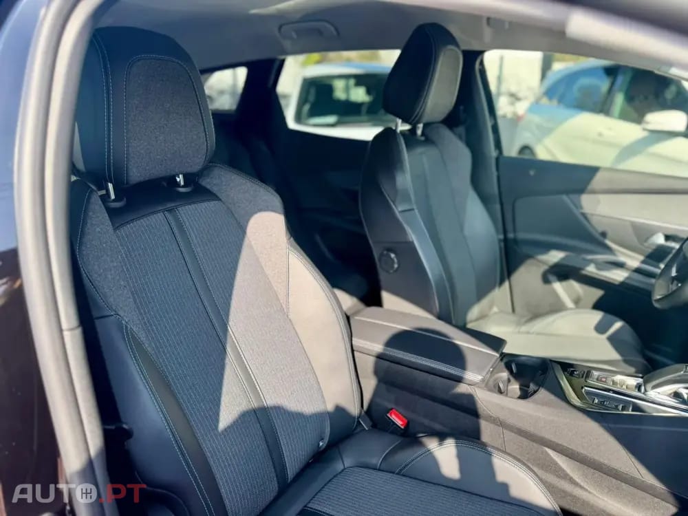 Peugeot 3008 4 Hybrid High Power