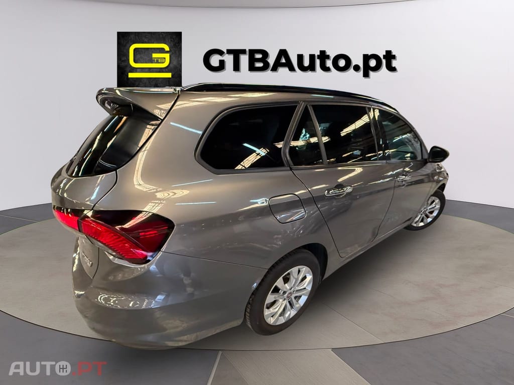 Fiat Tipo 1.3 MTJ LOUNGE 