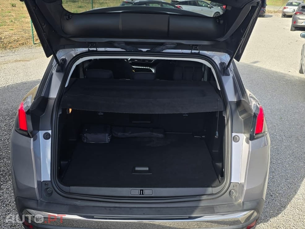 Peugeot 3008 1.5 BlueHDi Active Pack EAT8