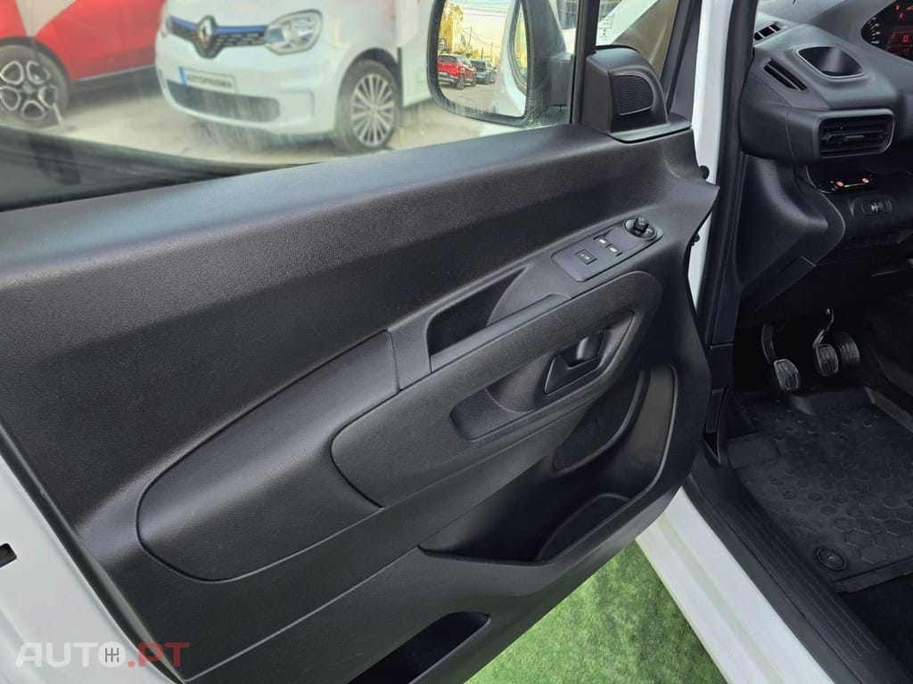 Peugeot Partner FRIGORIFIQUE 650 KG BLUEHDI 75 BVM5 PRO