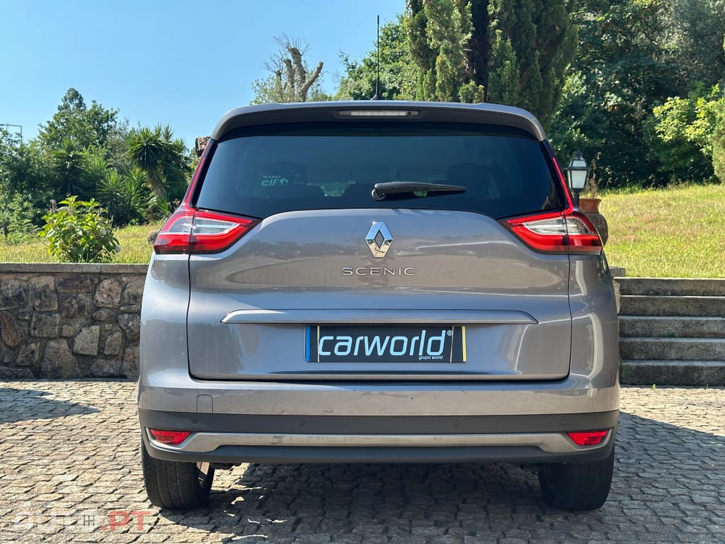 Renault Grand Scénic dCi 110 FAP EDC Dynamique