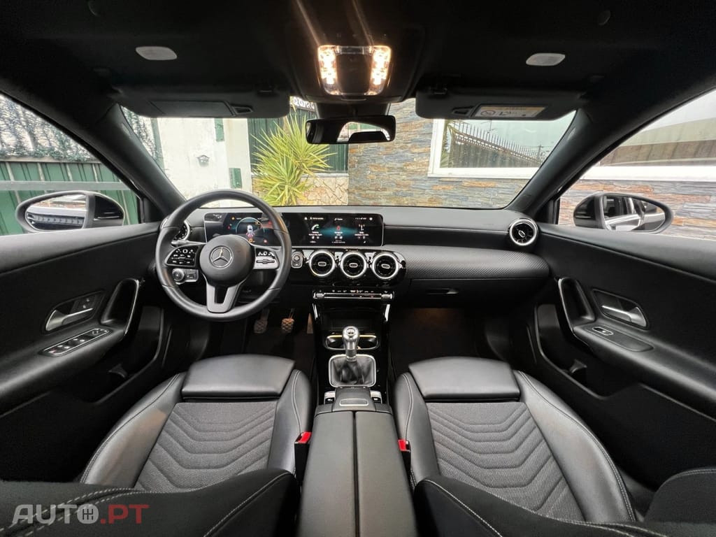 Mercedes-Benz A 180 d AMG Line