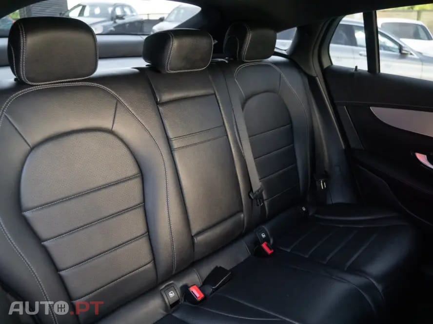 Mercedes-Benz GLC 300 e Coupé 4Matic