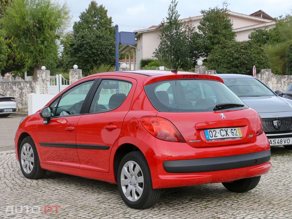 Peugeot 207 1.4 16V Trendy