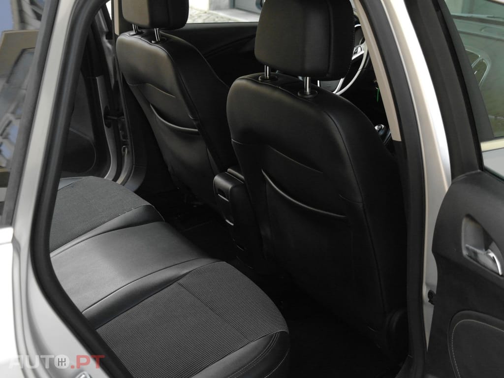 Opel Astra Sports Tourer 1.7 CDTi Cosmo