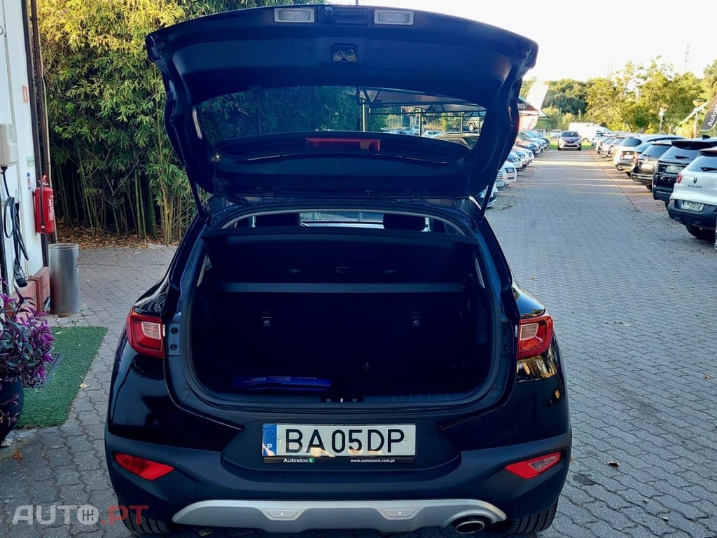 Kia Stonic 1.2 Dynamic