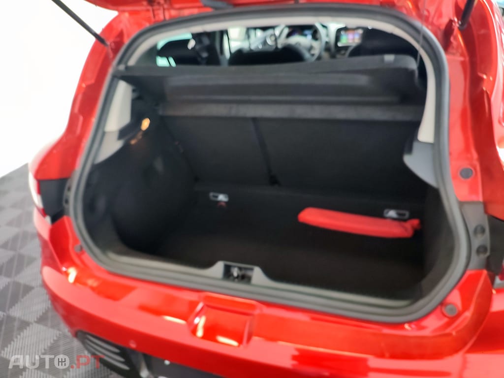 Renault Clio Limited