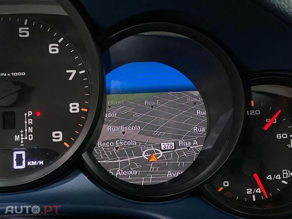 Porsche 911 991 Carrera 4 PDK Sport Chrono