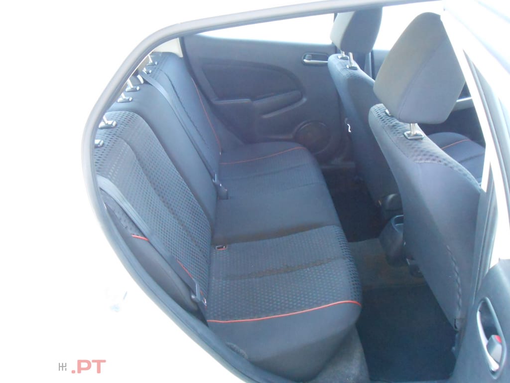 Mazda 2 1.3 I SPORT