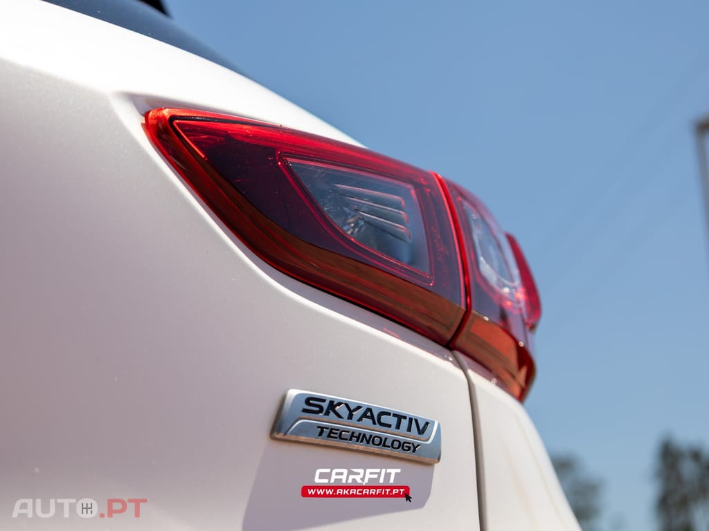 Mazda CX-3 1.8 Skyactiv-D Attraction