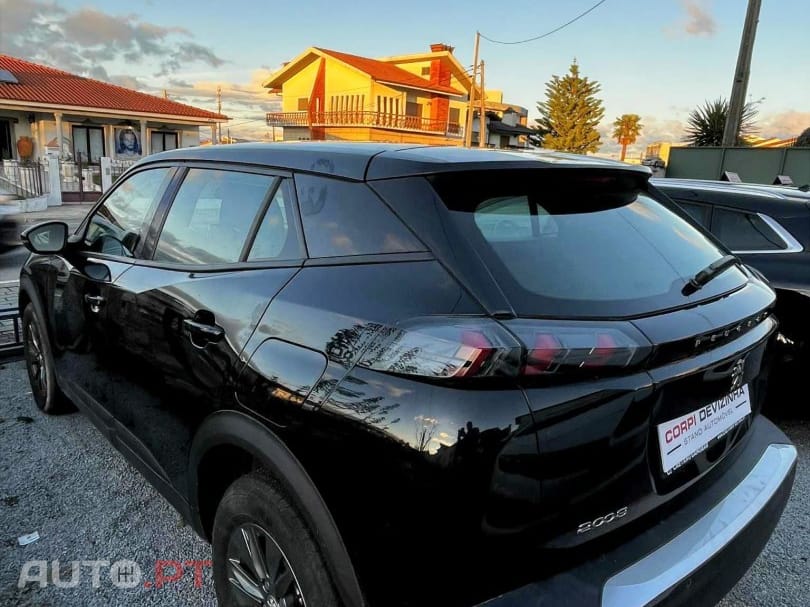 Peugeot 2008 1.5 BlueHDi Allure