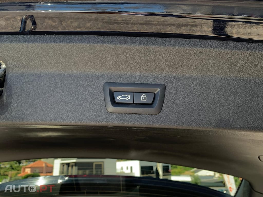 BMW X3 30 e xDrive Pack Desportivo M