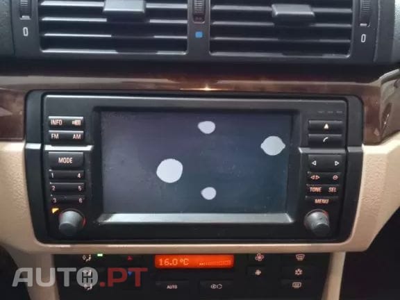 BMW 320 d Touring Navigator