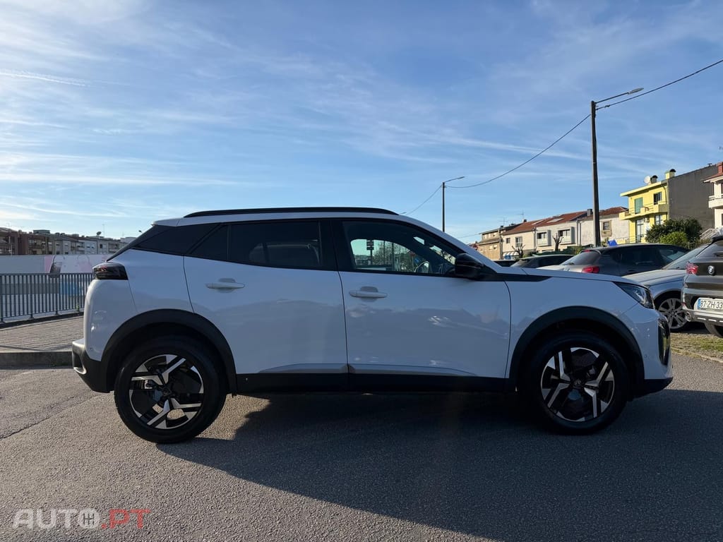 Peugeot 2008 1.2 Hybrid Allure e-DCS6