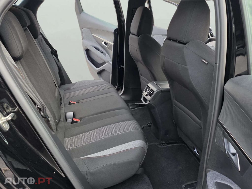 Peugeot 3008 1.5 BlueHDi Active Pack