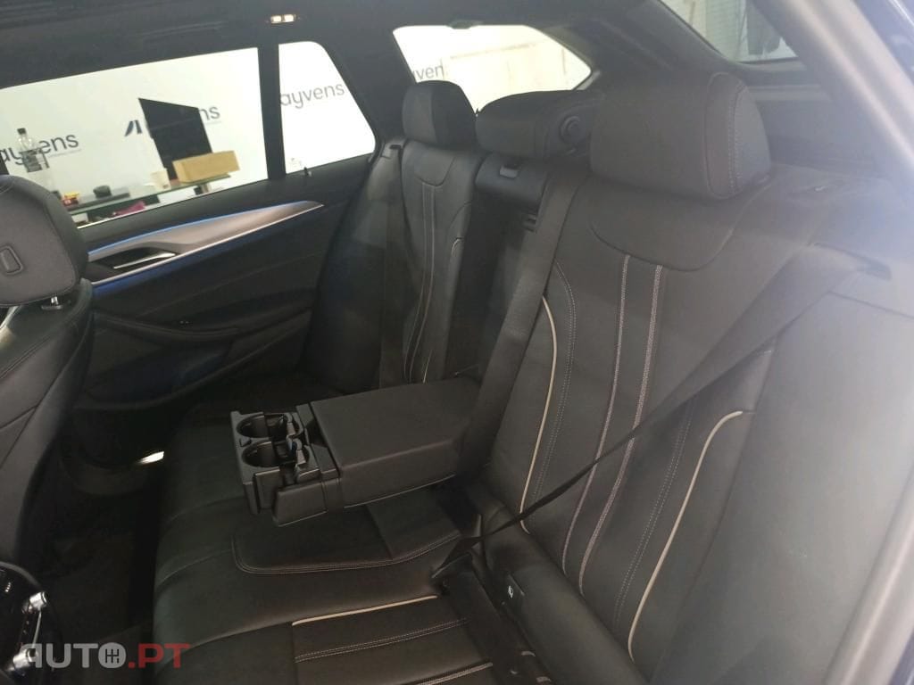 BMW 530 e Line Luxury