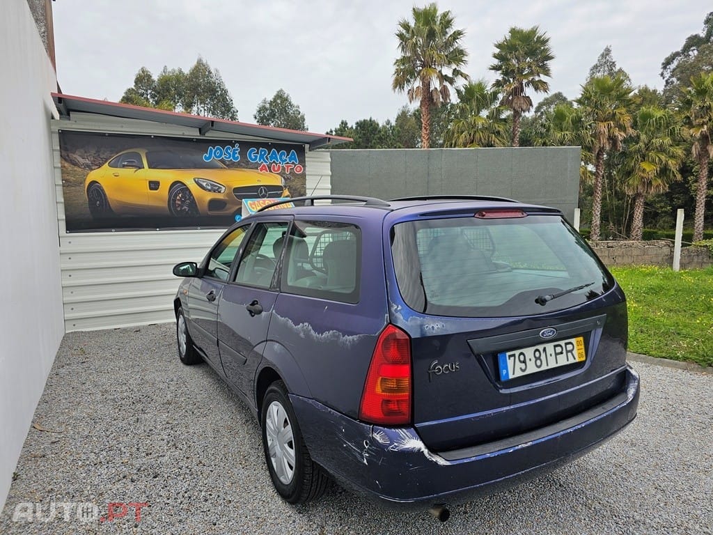 Ford Focus SW 1.4 Ambiente