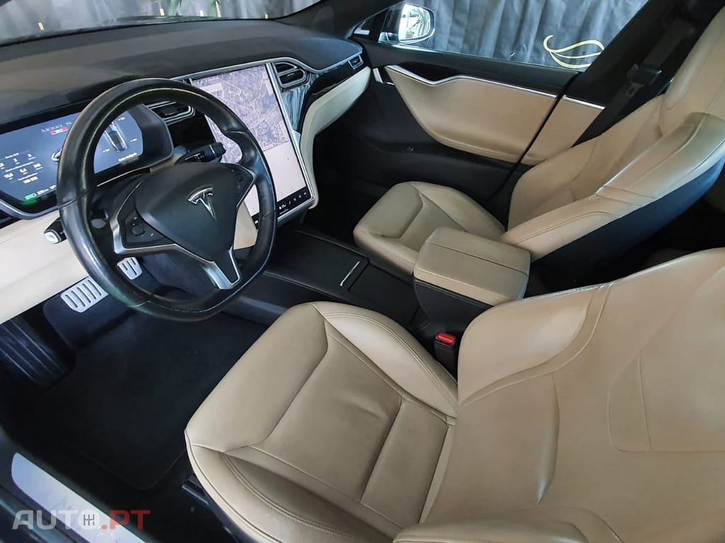 Tesla Model S S90 P