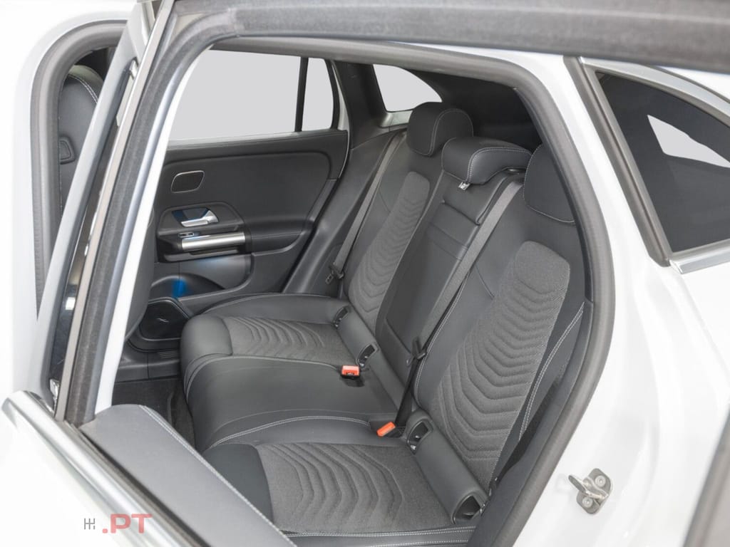 Mercedes-Benz EQA 350 4M Progressive 